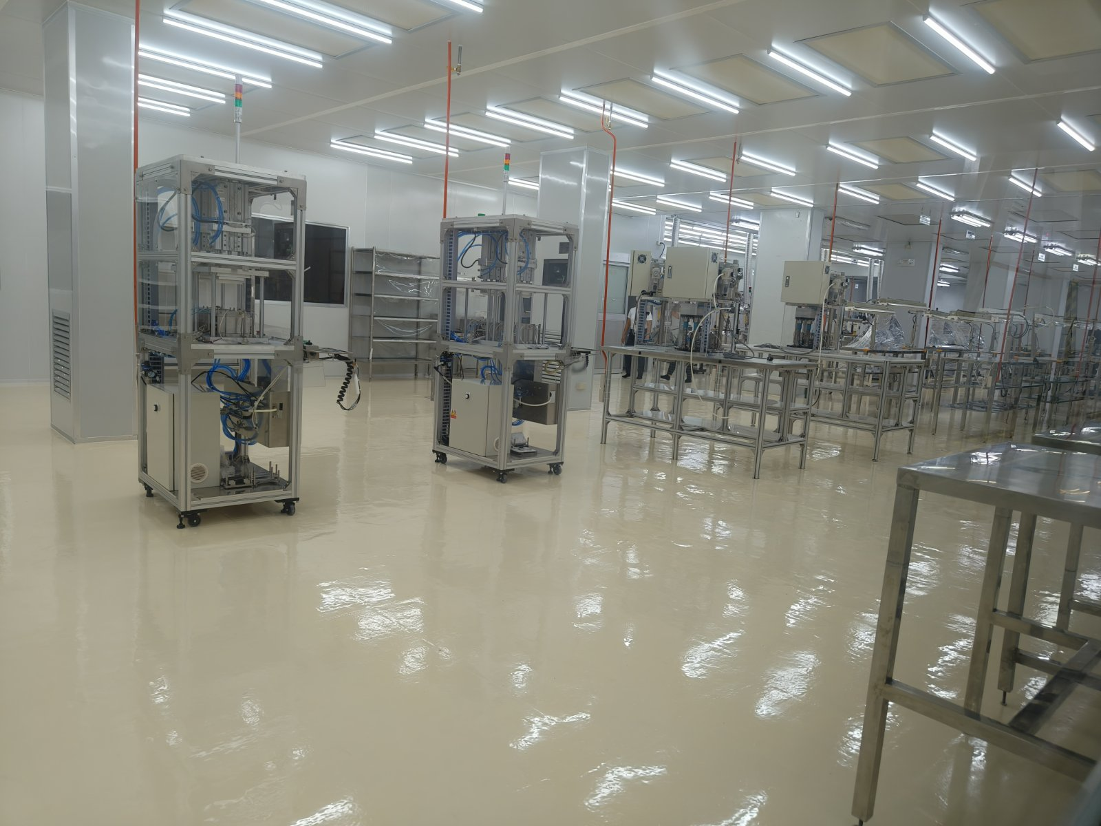 Cleanroom – Interior View